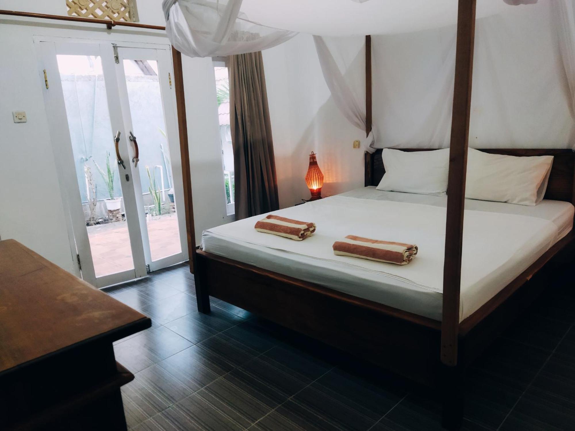 Balengku Homestay Gili Air Exterior photo