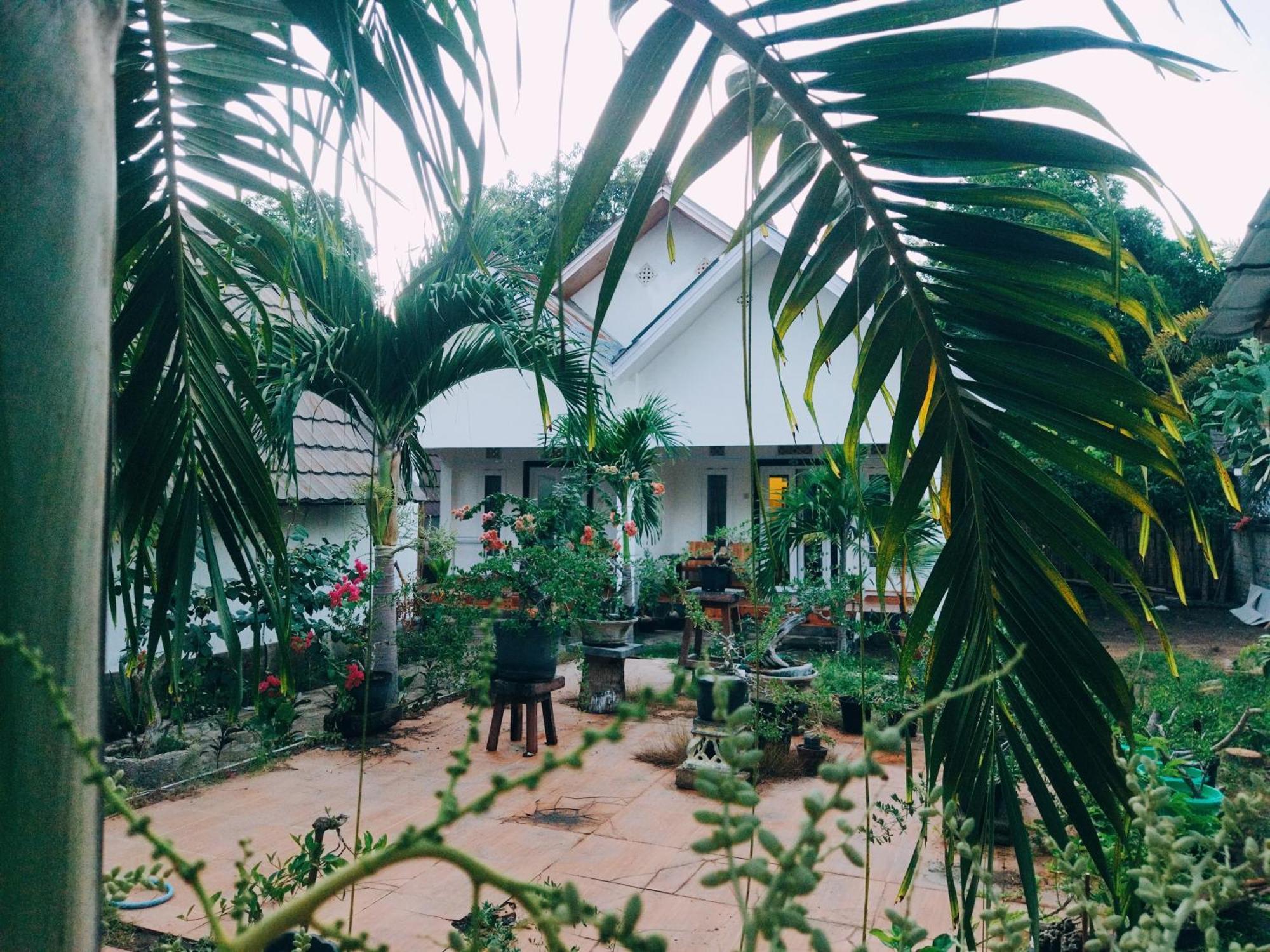 Balengku Homestay Gili Air Exterior photo