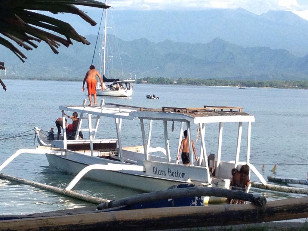 Balengku Homestay Gili Air Exterior photo