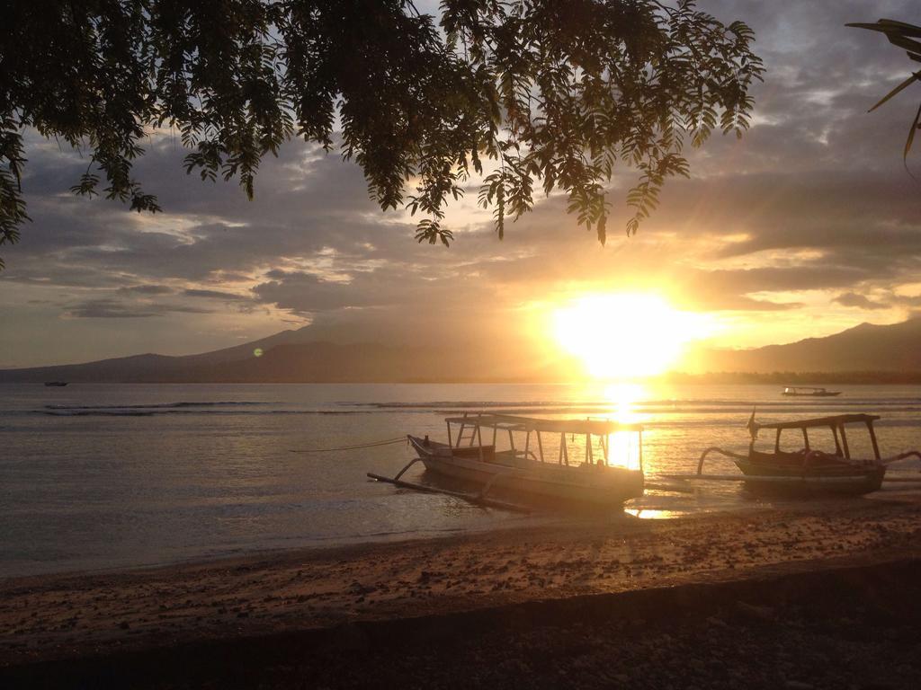 Balengku Homestay Gili Air Exterior photo