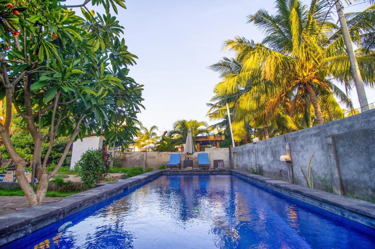 Balengku Homestay Gili Air Exterior photo