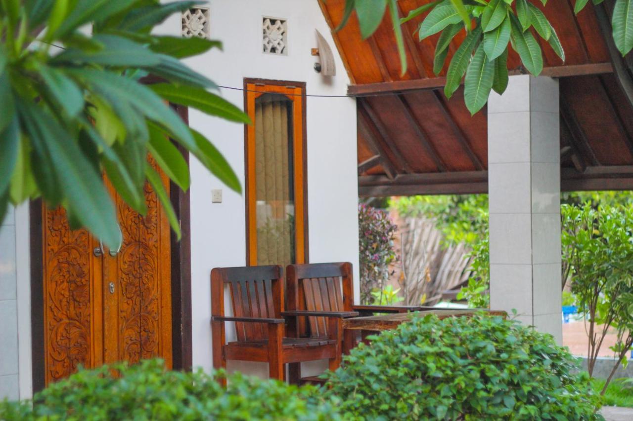 Balengku Homestay Gili Air Exterior photo