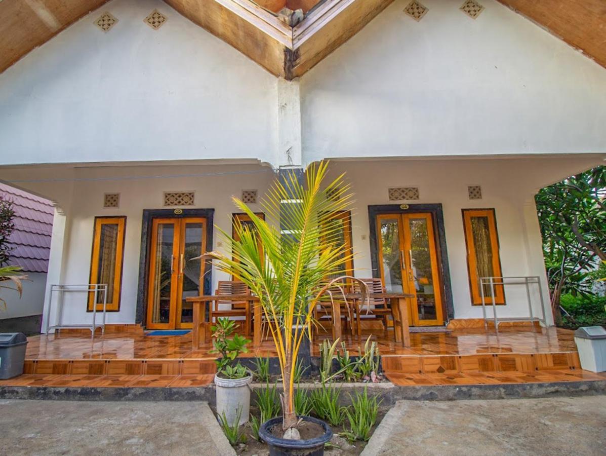 Balengku Homestay Gili Air Exterior photo